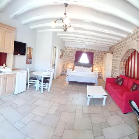 Myral Guesthouse Nafplio Ngoại thất bức ảnh