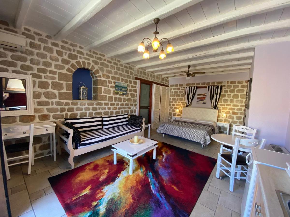 Myral Guesthouse Nafplio Ngoại thất bức ảnh