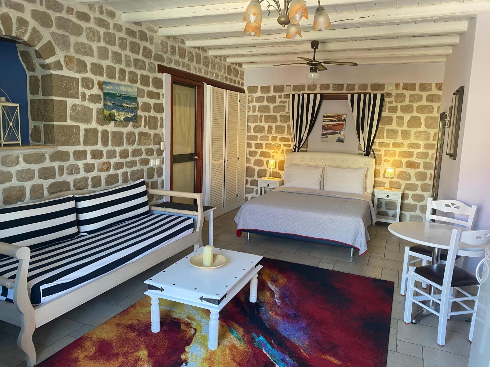 Myral Guesthouse Nafplio Ngoại thất bức ảnh